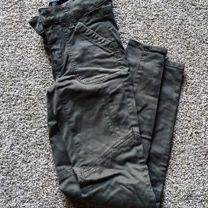 Skinny cargo pants